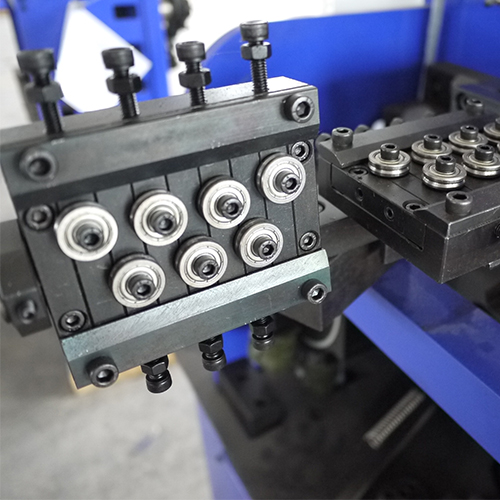 Camless Spring Forming Machine 12 Axis